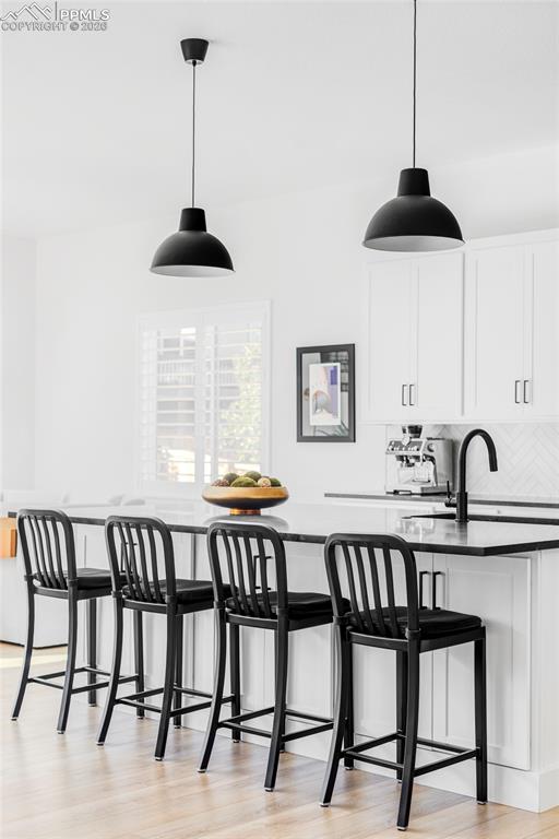 Image 6 of 29: Kitchen