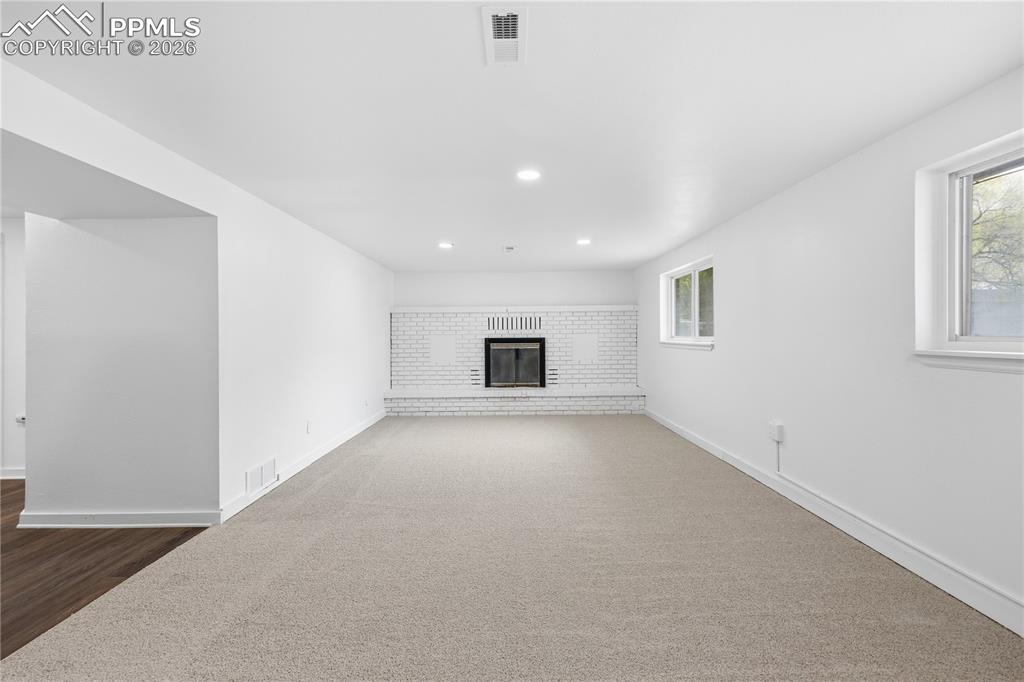 Image 13 of 39: No Description Available