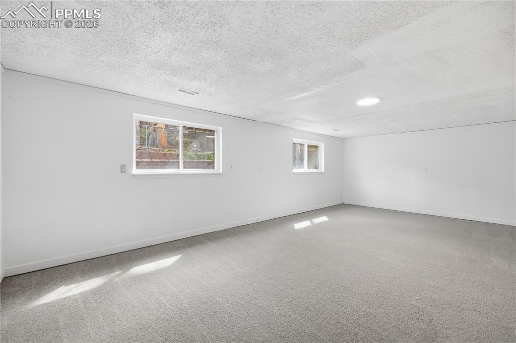 Image 15 of 39: No Description Available