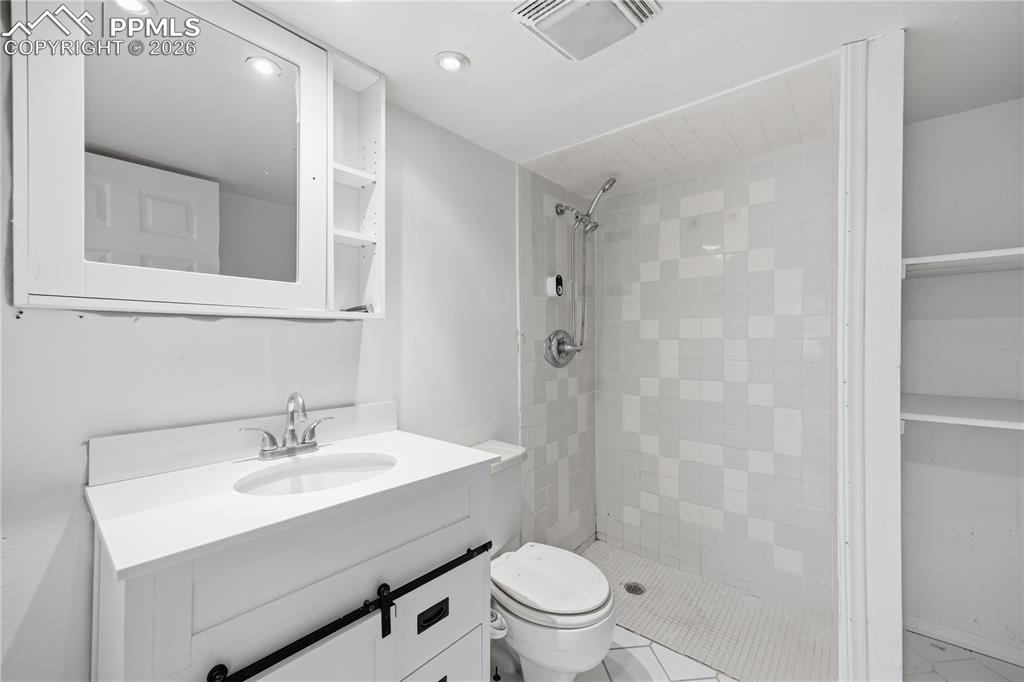 Image 6 of 39: No Description Available