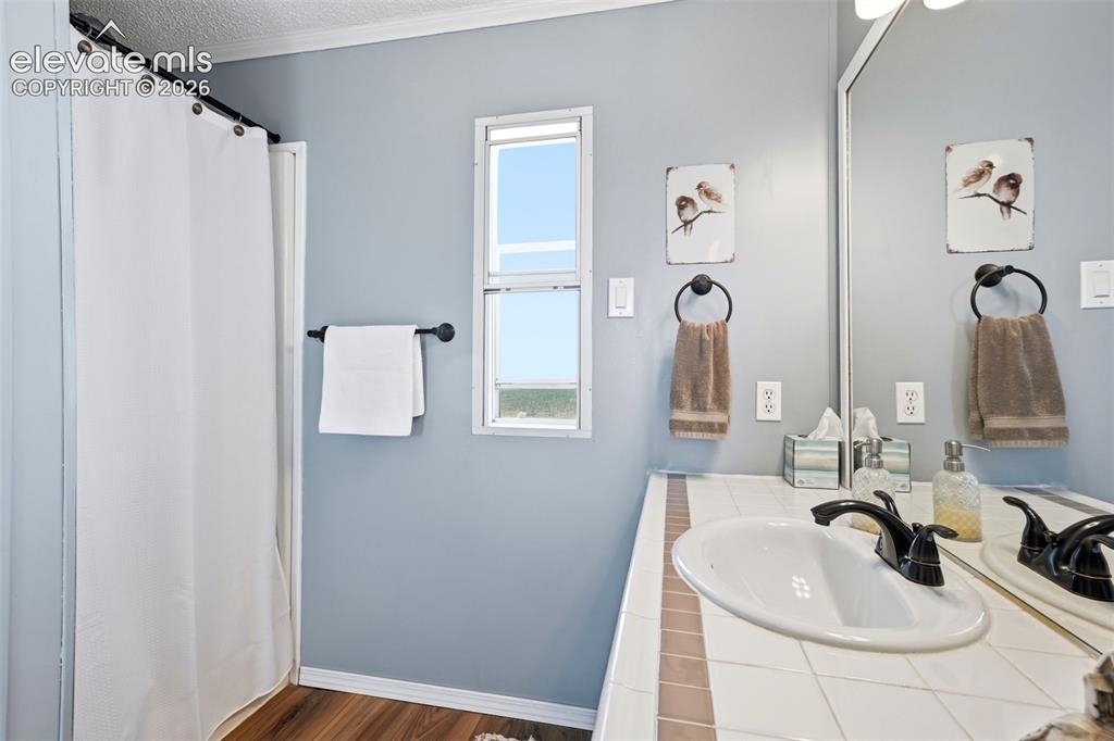 Image 27 of 43: Master Bathroom