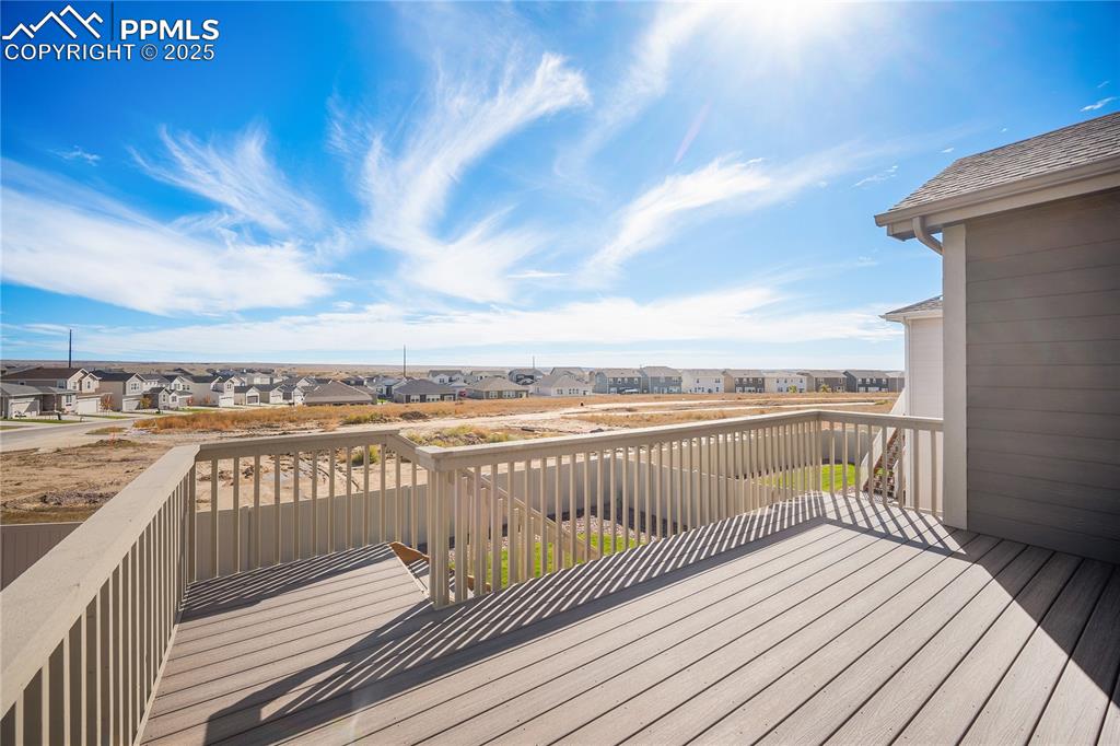 Image 12 of 32: Deck