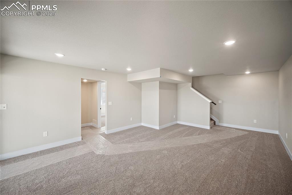 Image 27 of 32: Basement