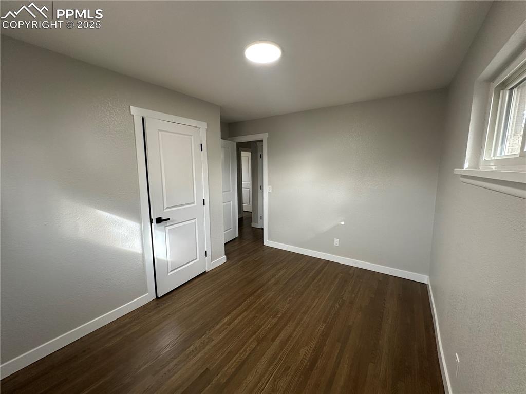 Image 10 of 25: Bedroom 3