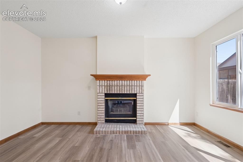 Image 11 of 41: Family Room