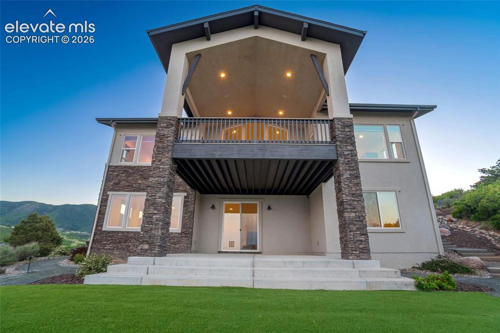 Image 46 of 50: Two tiered entertaining areas