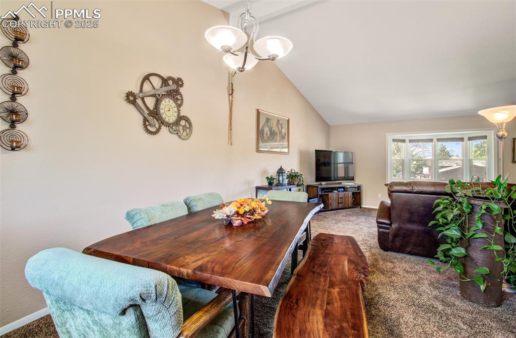 Image 7 of 43: Dining Area