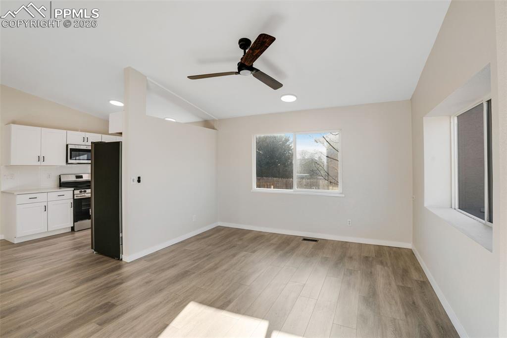 Image 4 of 35: Living Room