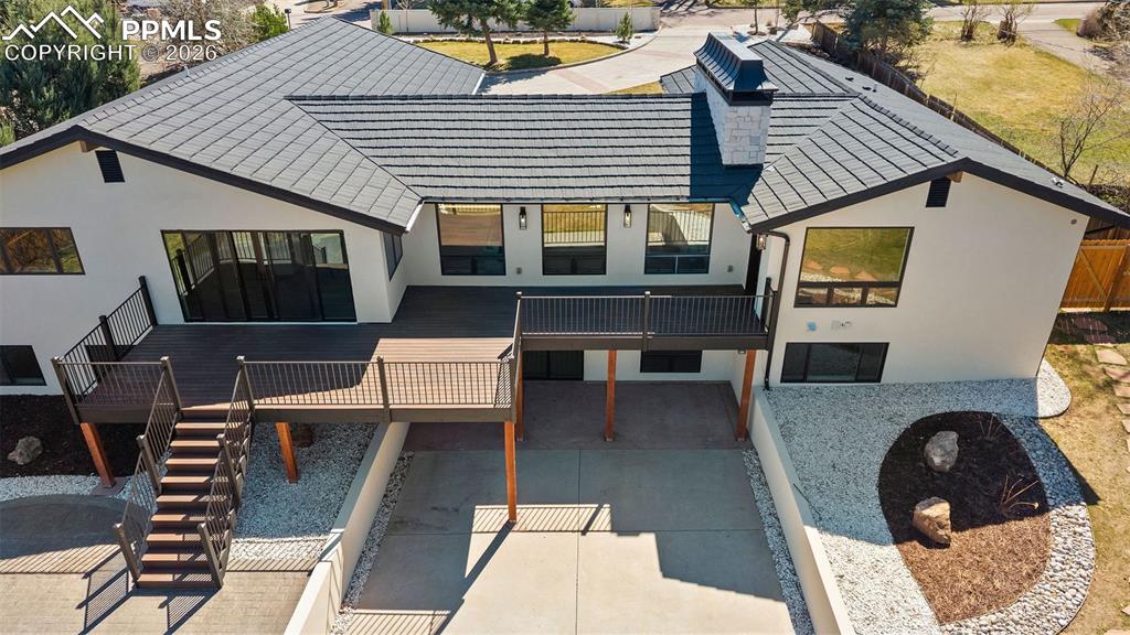 Image 46 of 50: Back of Structure