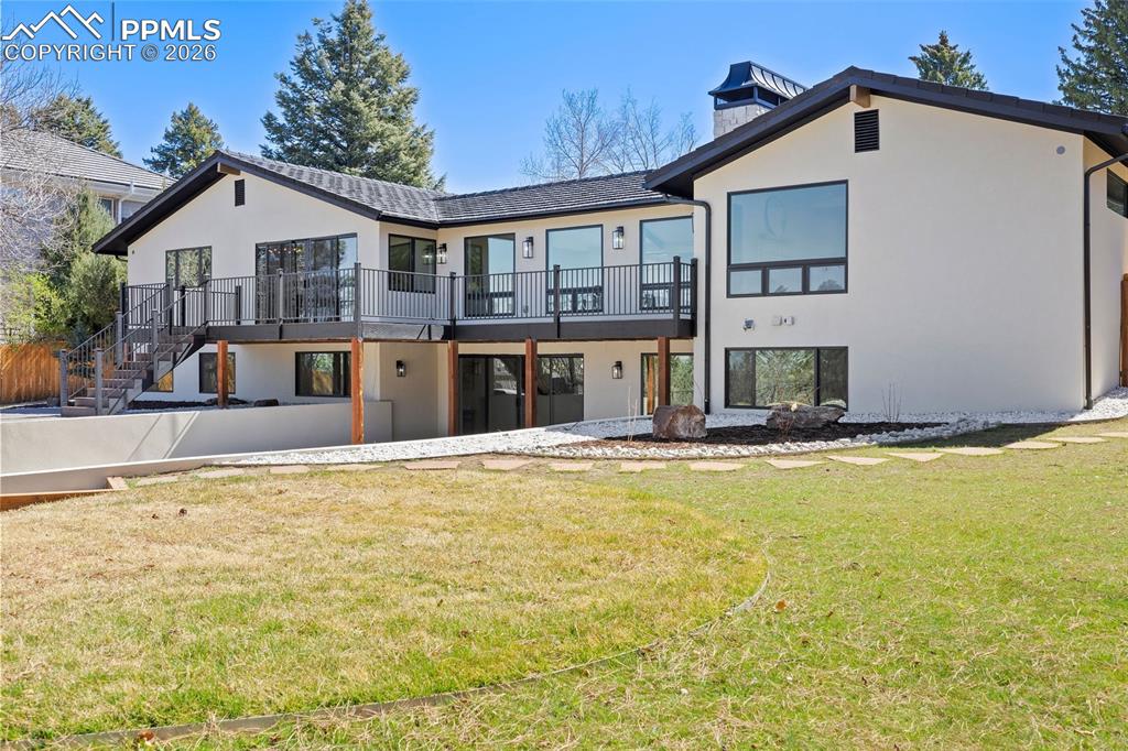 Image 49 of 50: Back of Structure