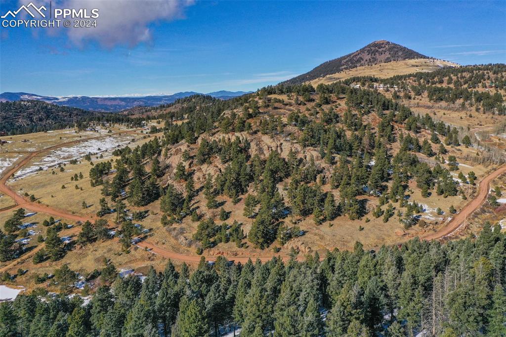 Image 17 of 44: View