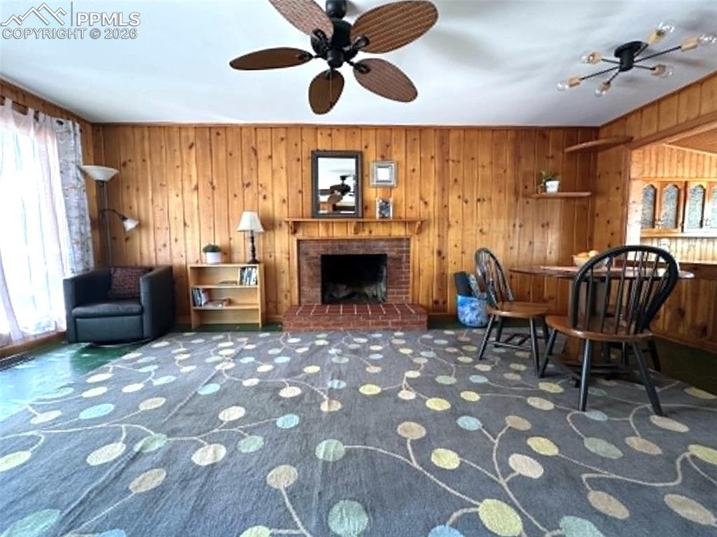 Image 10 of 27: Living Room