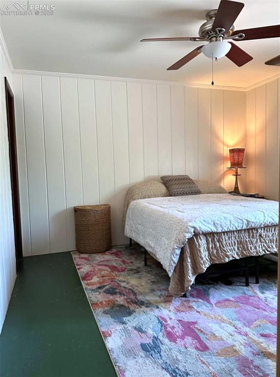 Image 18 of 27: Master Bedroom