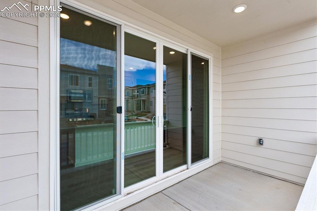 Image 18 of 20: No Description Available