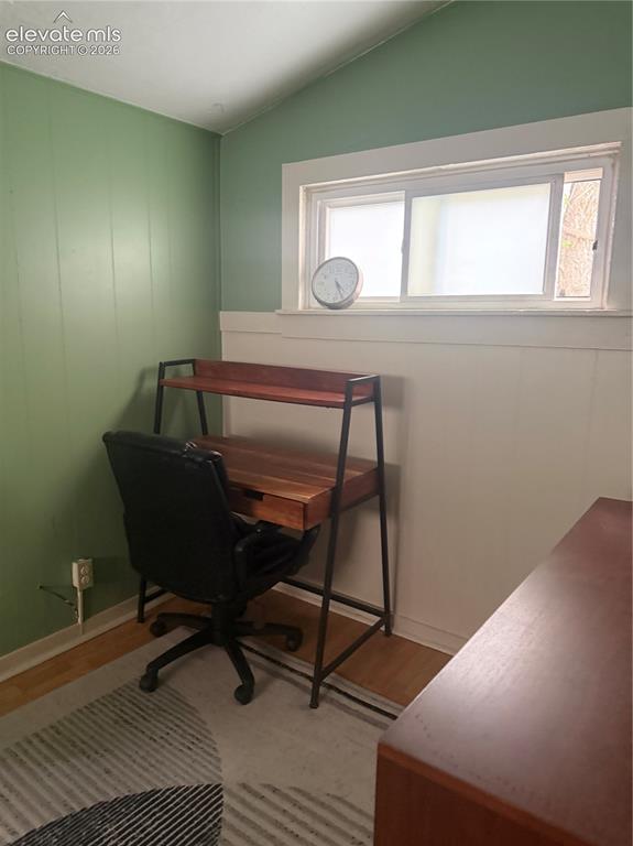 Image 11 of 23: Pic of bedroom when it was furnished. (not virtual staging)