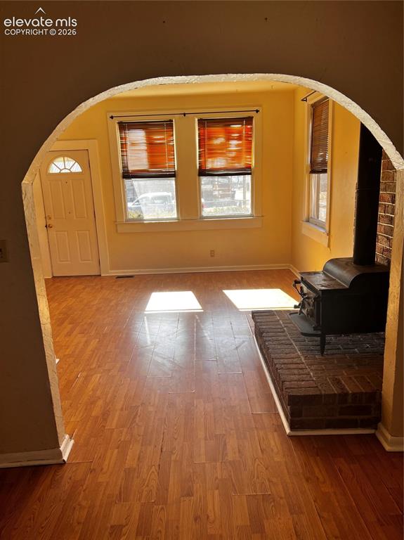 Image 18 of 23: Nice architectural feature