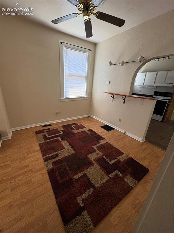 Image 6 of 23: Dining Space