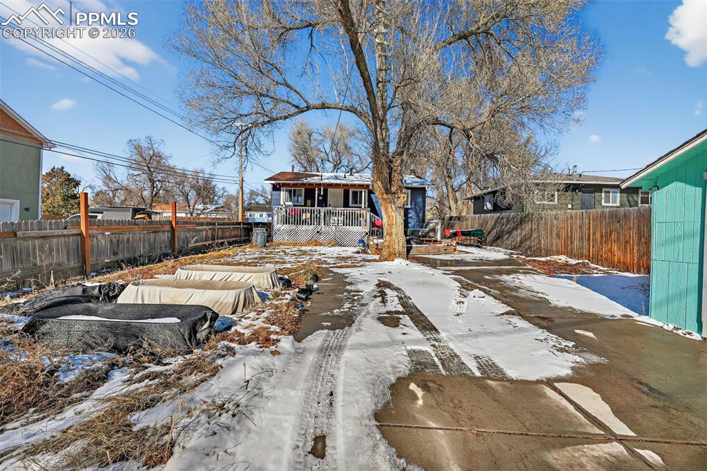 Image 21 of 24: Other