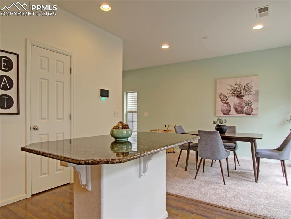 Image 12 of 30: Kitchen