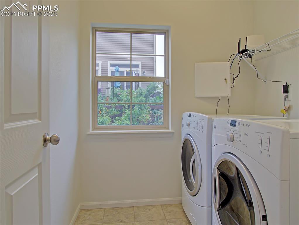Image 14 of 30: Laundry