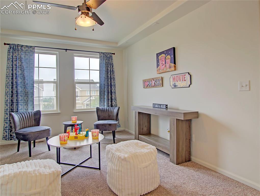 Image 18 of 30: Loft