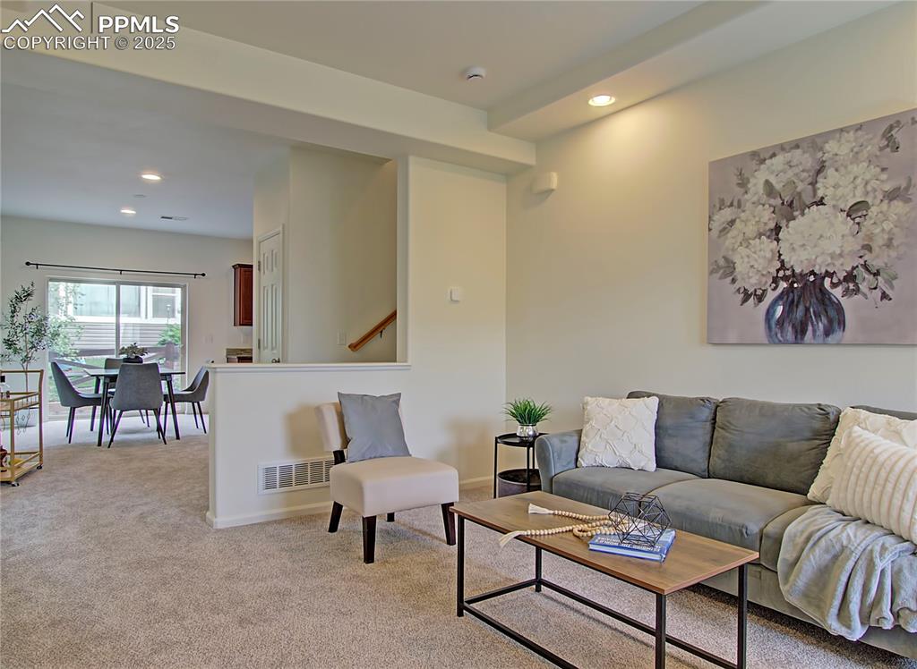 Image 4 of 30: Living Room