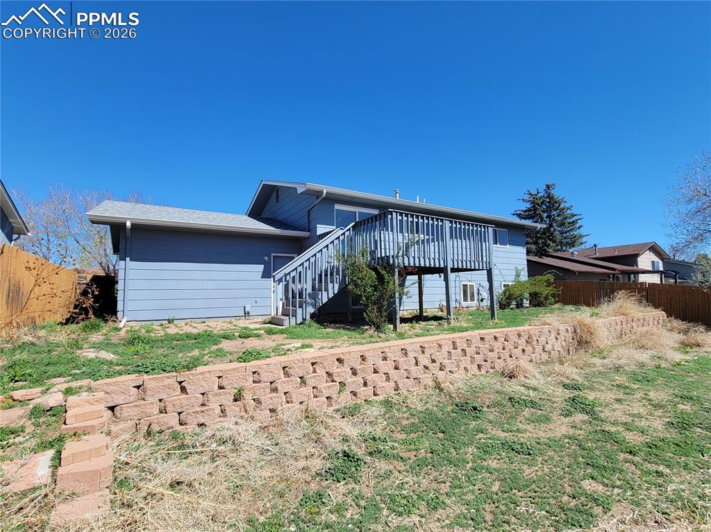 Image 5 of 21: Back of Structure