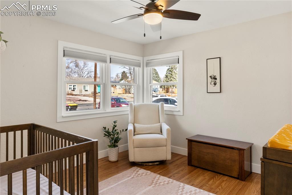 Image 11 of 29: Bedroom