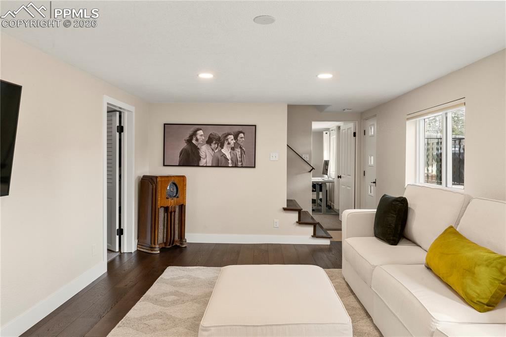 Image 12 of 29: Living Room