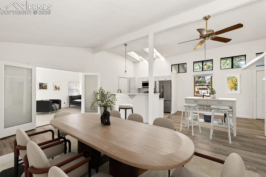 Image 5 of 49: Dining Area