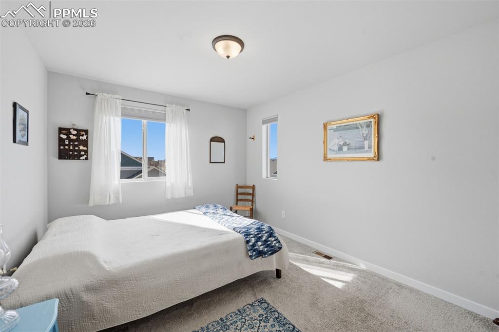 Image 21 of 33: Bedroom