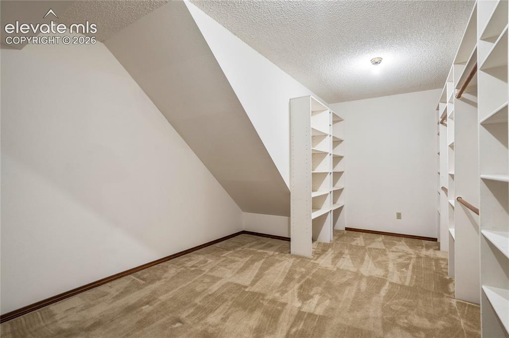 Image 41 of 47: Closet