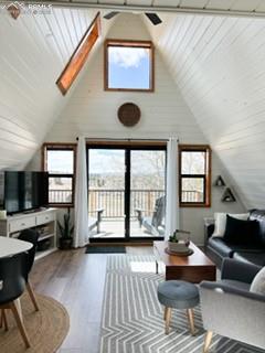 Image 13 of 36: Living Room