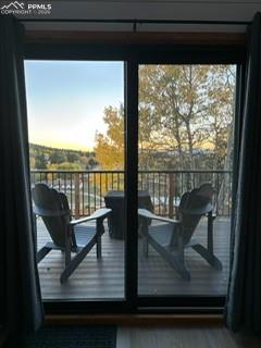 Image 26 of 36: Entry