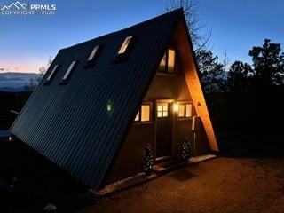 Image 35 of 36: Side of Structure