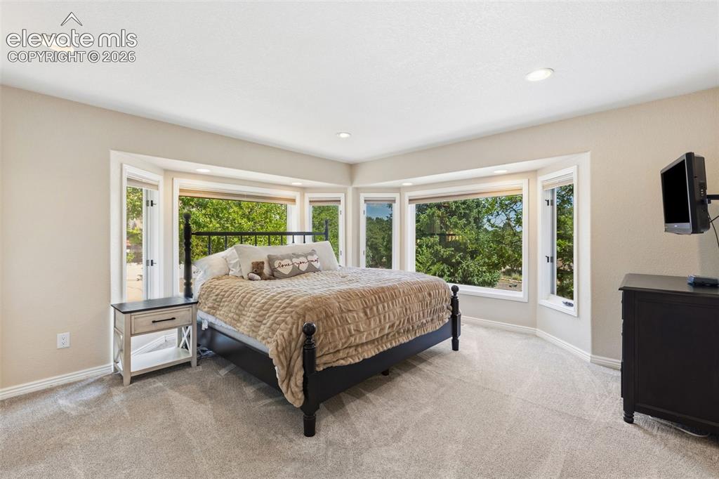 Image 22 of 44: Master Bedroom