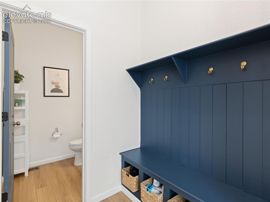Image 16 of 35: Mud Room