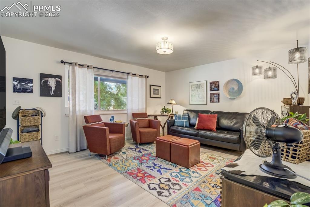 Image 10 of 49: Living Room