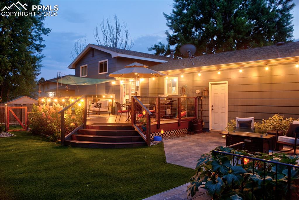 Image 6 of 49: Back of Structure