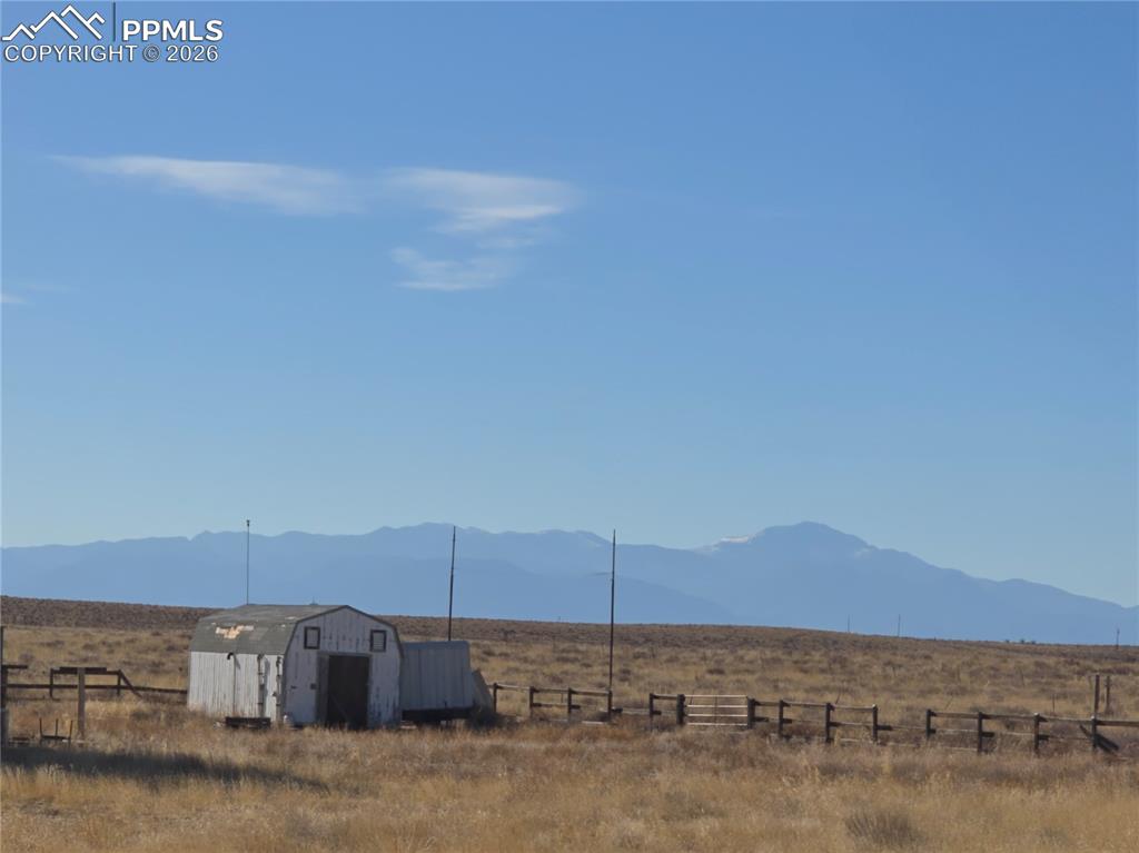 Image 18 of 19: No Description Available