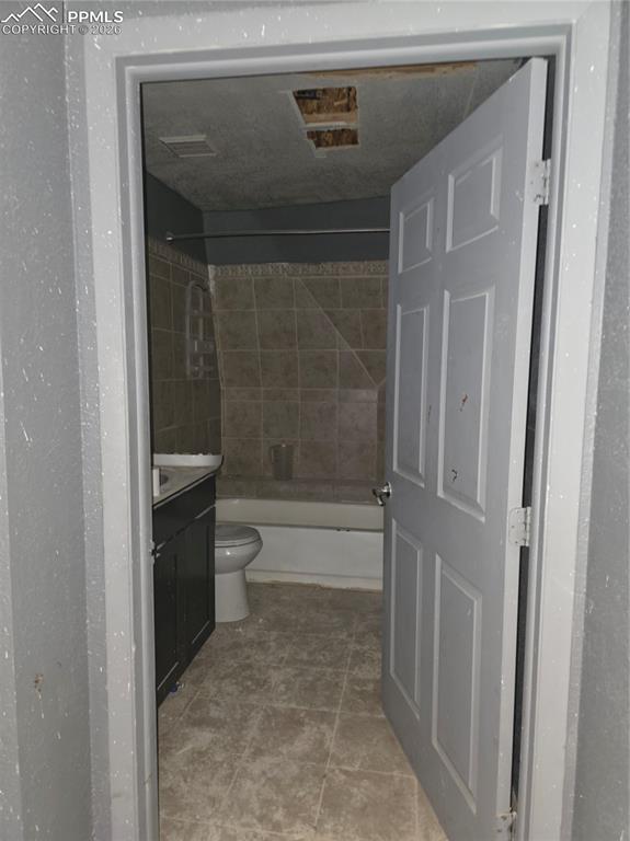 Image 5 of 19: No Description Available