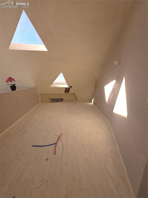 Image 7 of 19: No Description Available