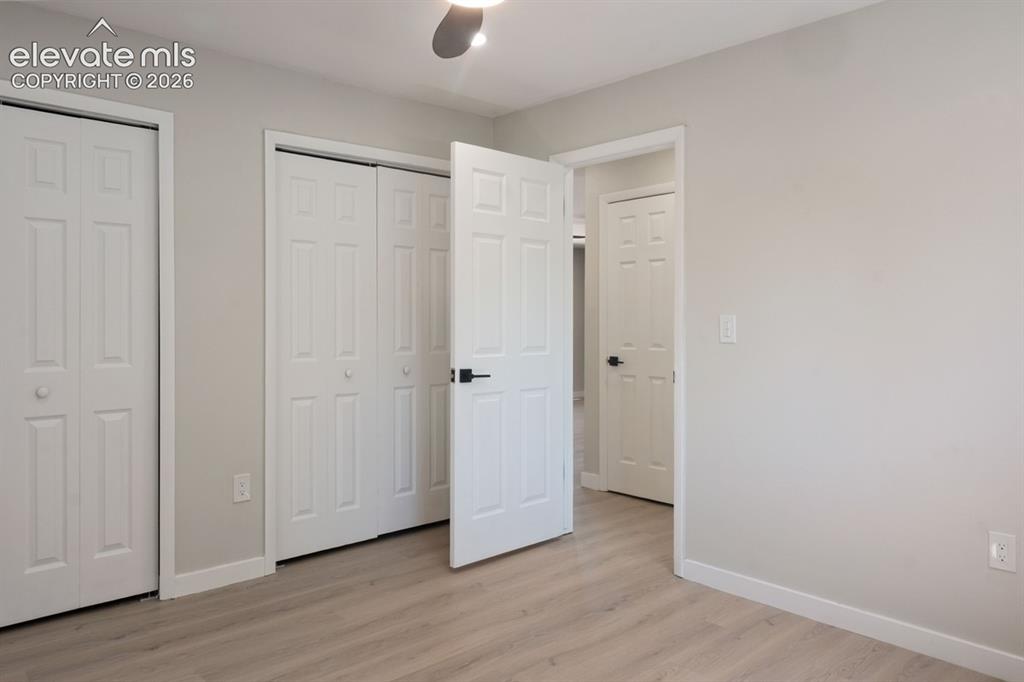 Image 16 of 28: Bedroom