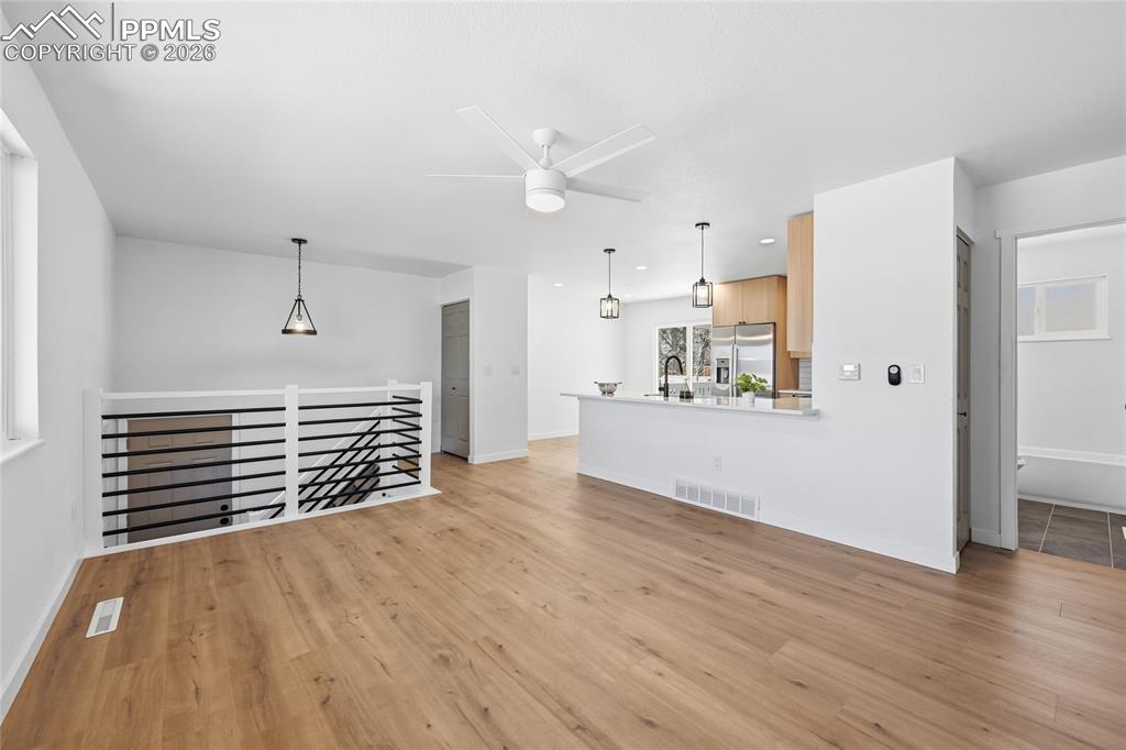 Image 5 of 26: Living Room