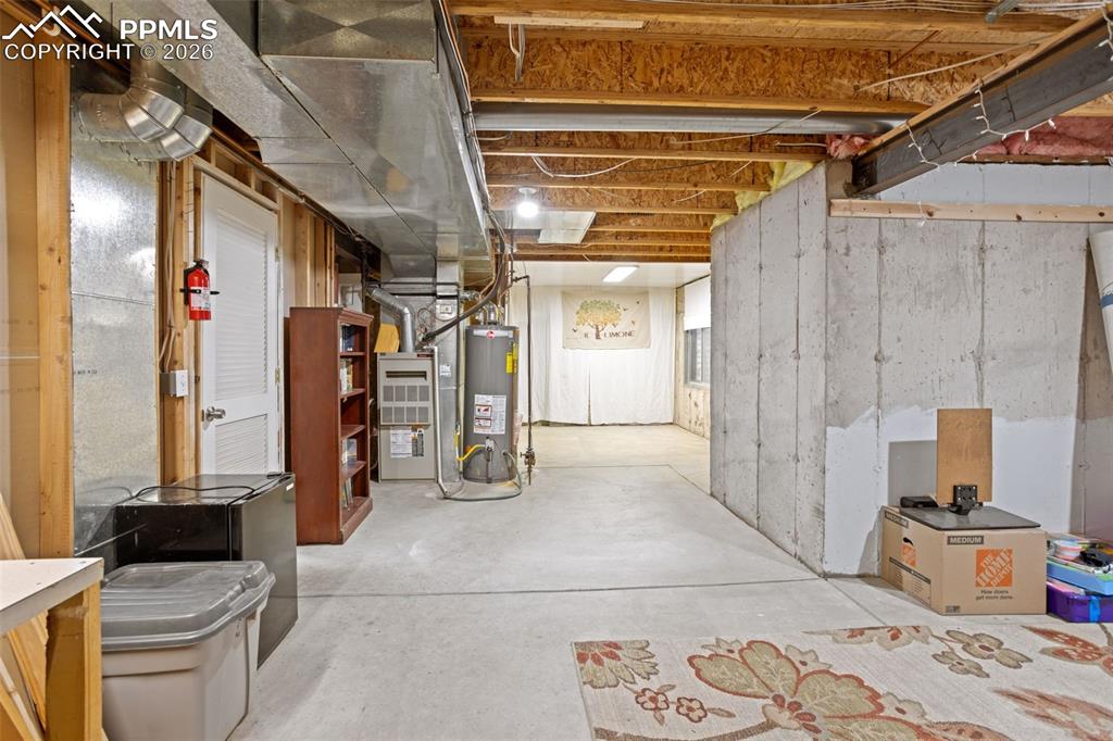 Image 26 of 33: No Description Available