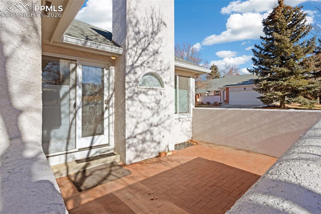 Image 33 of 33: No Description Available