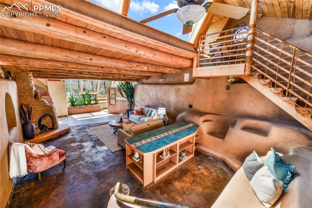 Image 15 of 50: Living Room