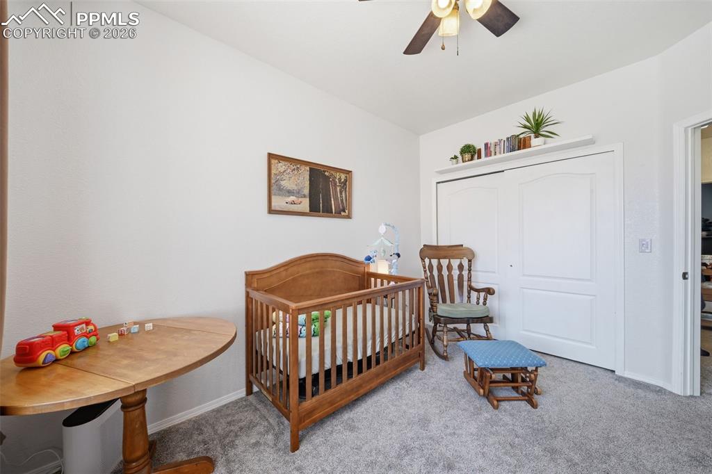 Image 29 of 44: Bedroom