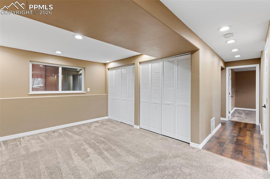 Image 38 of 50: Family Room