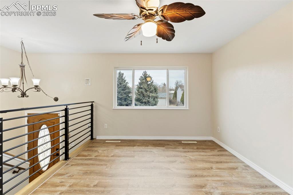 Image 9 of 50: Living Room